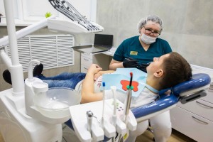 Новой мерой поддержки сотрудников завода "УРАЛ" стало добровольное медицинское страхование