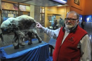 “Клонировать мамонта можно, но зачем?”