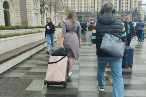 Сотрудникам приоритетных отраслей оплатят переезд к месту работы