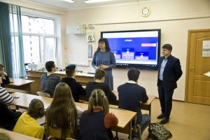 «Земским учителям» увеличат выплаты в полтора раза