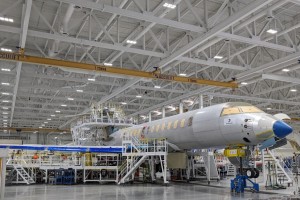 В Канаде на заводе по производству самолетов Bombardier бастуют рабочие