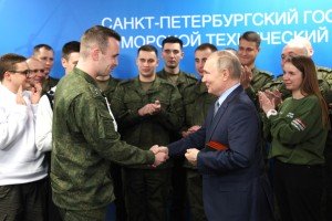 Военные-контрактники получат ежемесячные компенсационные выплаты