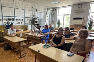 Выстроить социальную инфраструктуру