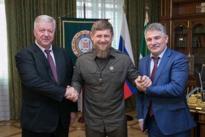 Рамзан Кадыров награжден профсоюзными медалями