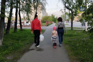 Ежемесячные выплаты из маткапитала получают более 273 тысяч семей