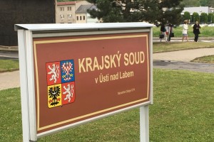 В Чехии из-за забастовки три дня не работают суды