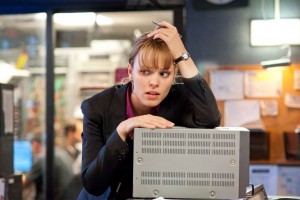 Счастливая белка в колесе