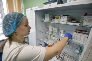 Медиков и фармацевтов не готовы учить удаленно