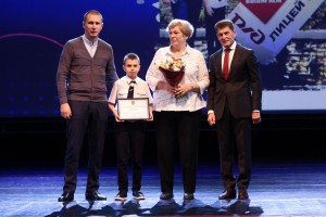 В Приморье наградили основателей трудовых династий