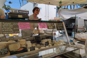 Всеобщая забастовка против роста цен проходит в Греции