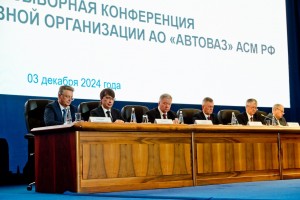 Президент ФНПР Михаил Шмаков назвал профорганизацию АВТОВАЗа эталонной