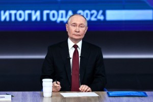 Президент перечислил меры по повышению рождаемости