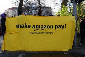 В Amazon в преддверии Рождества проходит крупнейшая забастовка