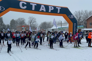 На АВТОВАЗе прошел профсоюзный лыжный кросс для заводчан