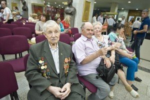 Военные пенсии в России проиндексируют дополнительно на 4,4%