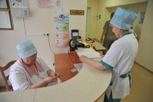 Профсоюз не согласен с сокращением специальных соцвыплат медработникам