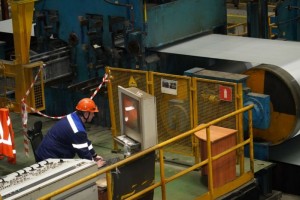 Профсоюзы добились новых соцгарантий для металлургов и горняков Челябинской области