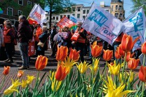Нидерланды. Польдеры, пилларизация и переговоры