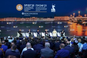 Президент объявил о рекордном снижении уровня бедности в России