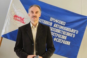 Президент России Владимир Путин объявил благодарность шести сотрудникам Автомобильного завода "УРАЛ"