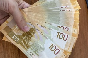 С октября части бюджетников проиндексируют оклады