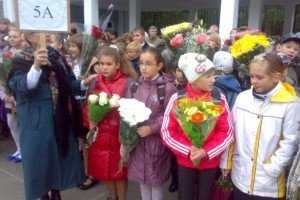 В Госдуме предлагают увеличить допустимую стоимость подарков учителям и медикам