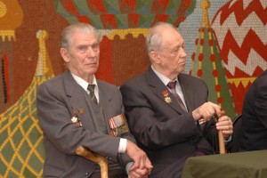 Депутаты предлагают выплачивать повышенную пенсию с 70 лет