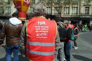 Третья волна протестов против мер жесткой экономии прокатилась по Франции