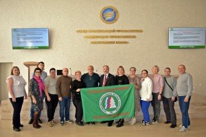 Охрана труда без полумер: в Коми прошел масштабный профсоюзный семинар для лесной отрасли