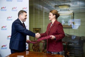 ФНПР и фонд поддержки участников СВО «Защитники Отечества» подписали соглашение о сотрудничестве