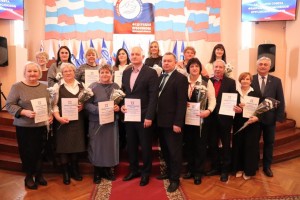 Имя председателя ППО ООО «КМЗ» Татьяны Кетовой занесено на профсоюзную Доску почета Курганской области