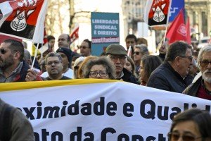 В Португалии прошла всеобщая забастовка против трудовых реформ