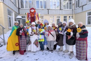 Женский профактив АВТОВАЗа провел Масленицу в детском доме