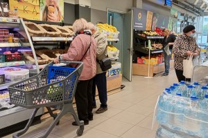 Россияне сократили траты