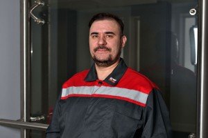 Педагог у станка
