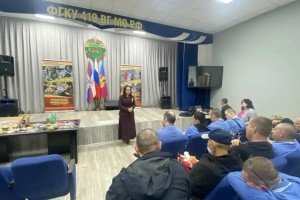 Кубанские профсоюзы привезли в краевой военный госпиталь очередную партию гуманитарной помощи