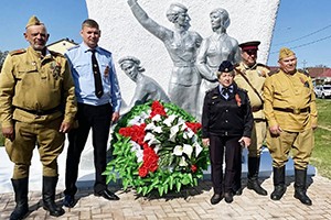 Работники Краснодарского филиала ведомственной охраны Минтранса России приняли участие в патриотических автопробегах