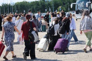 Старт летней оздоровительной кампании: дети камазовцев заехали в лагерь "Крылатый"
