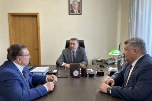Председатель ФНПР обсудил защиту трудовых прав работников нефтегазового комплекса с лидерами отраслевого профсоюза