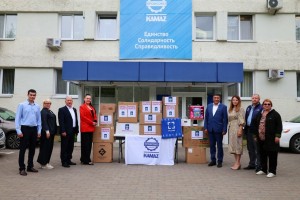 Профсоюзная организация КАМАЗа поддержала акцию «Коробка храбрости»