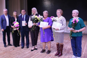 В Жешарте чествовали коллектив и ветеранов фанерного комбината