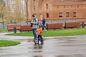 В Минтруд направили предложение о базовых детских выплатах для всех семей
