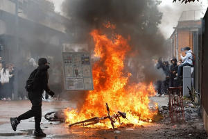 Во Франции проходят масштабные протесты школьников