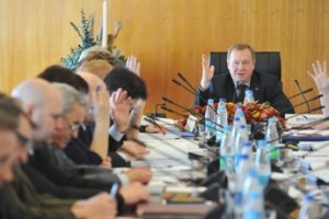 Люди государевы: успехи и проблемы