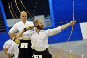 Кюдо - плавно в цель