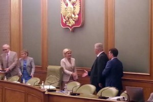 Все на защиту социальных фондов