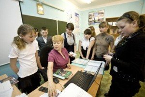 Приморские бюджетники остались без отпускных