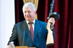 С волей к диалогу, с оружием в руках