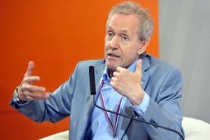 Молодой, пока на лыжах стою