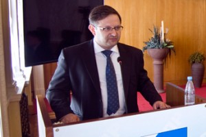 “Мы, партия профсоюзного актива...”